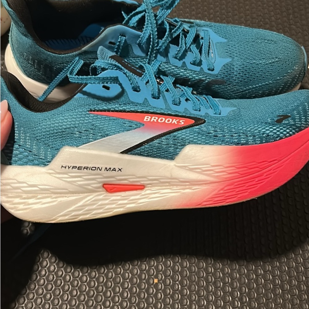 Brooks Women's Teal and Coral Athletic Shoes